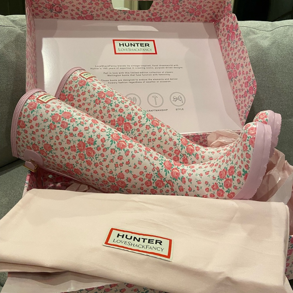 Loveshackfancy Hunter Pink Floral Rain Boots